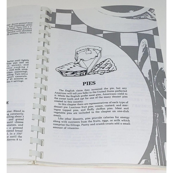 Vintage 1984 GRIT Magazine Cookbook Over 100 years of Home-style Recipes - Picture 7 of 8